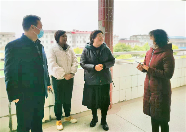 延时展精彩 检查促提升